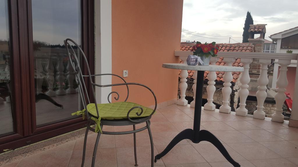 Apartments Sorgo Novigrad Istria Exterior foto